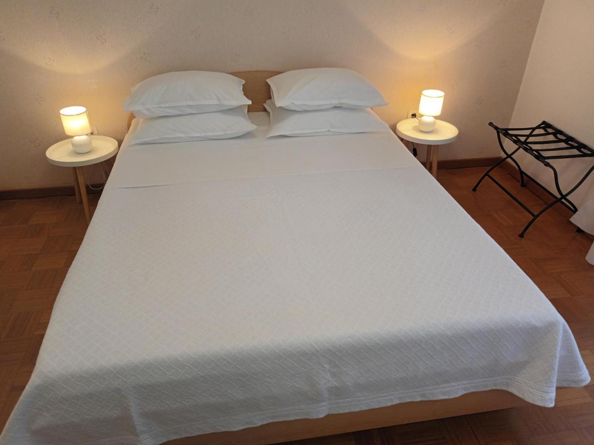 Apartments Leo Rovinj Kültér fotó