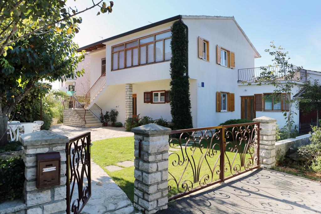 Apartments Leo Rovinj Kültér fotó